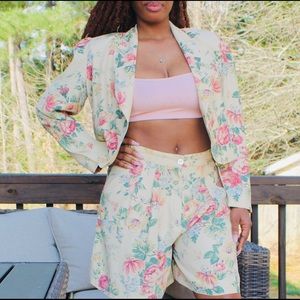 Vintage 1980's Floral 2 Piece Short Set